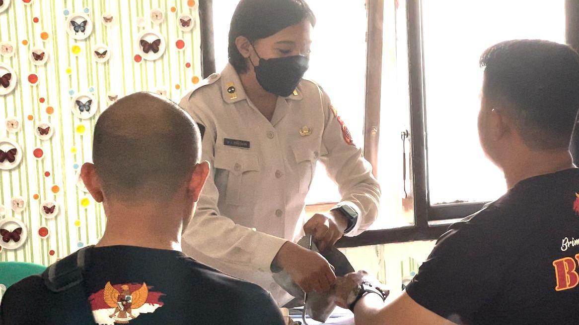 usai-pemilu-puluhan-anggota-polres-merauke-berobat-ke-klinik