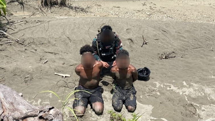 tni-tembak-mati-satu-pelaku-penembakan-pesawat-wings-air-di-yahukimo