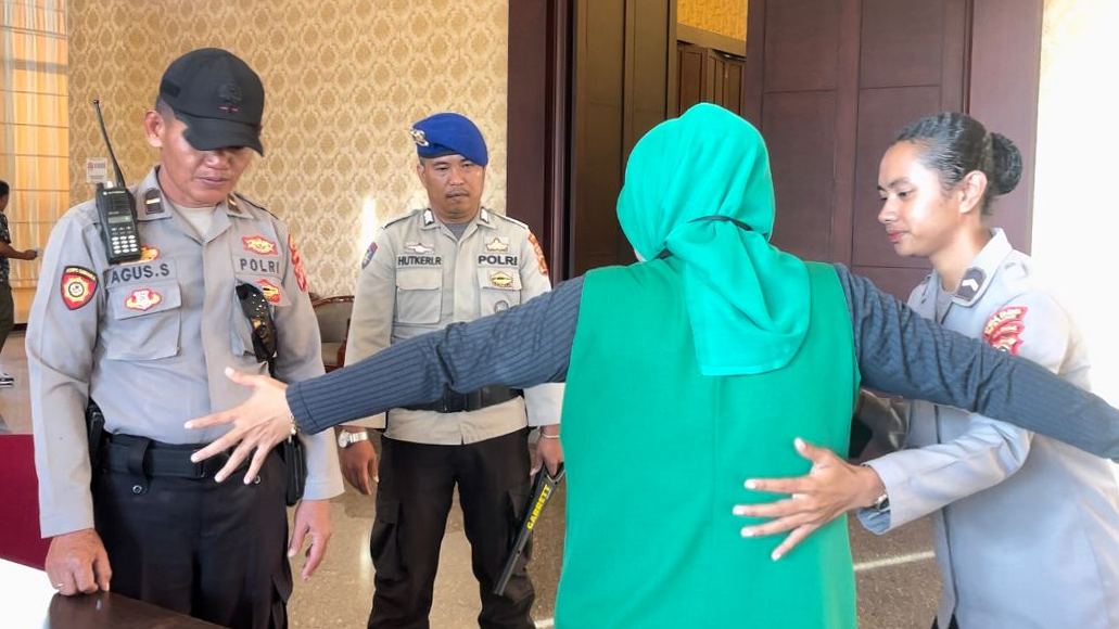 kapolres-merauke-pastikan-pleno-rekapitulasi-tingkat-kabupaten-aman