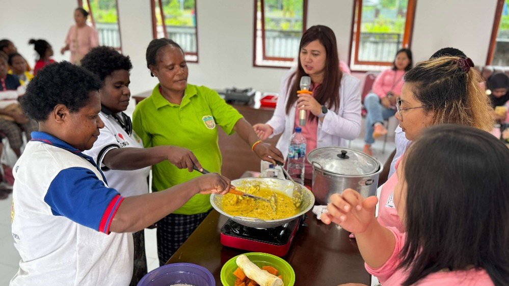 mama-mama-kampung-tioka-kencana-ikut-pelatihan-cegah-stunting