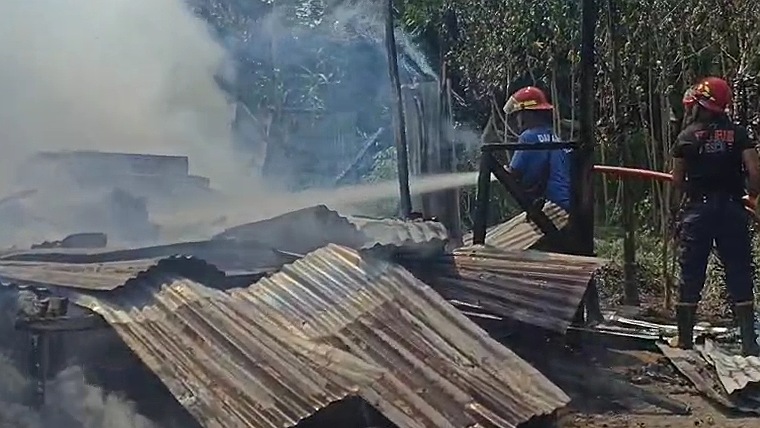 satu-unit-rumah-di-sp2-hangus-dilalap-si-jago-merah