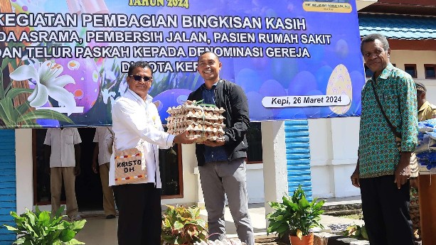 pemkab-mappi-salurkan-paket-bakti-kasih-jelang-paskah