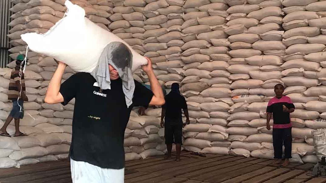 beras-sphp-bulog-naik-segini-harga-eceran-tertingginya