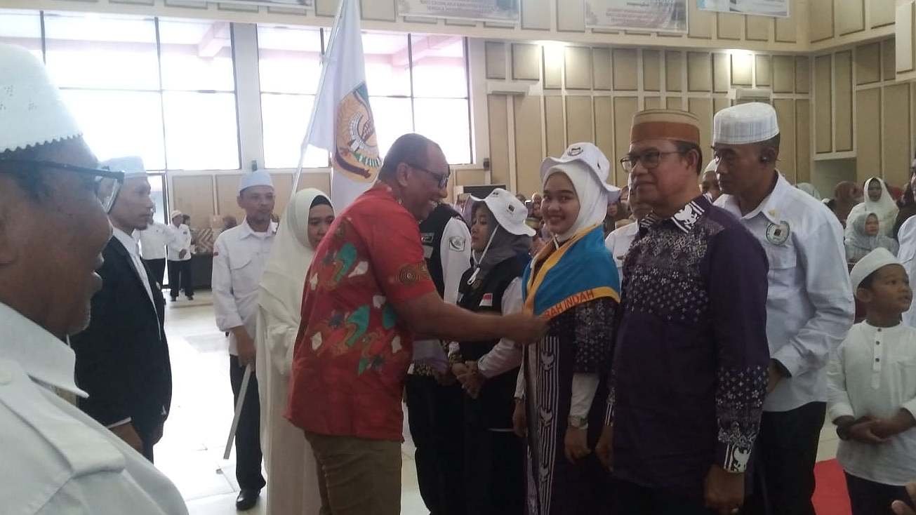 jemaah-haji-mimika-2024-tertua-72-tahun-paling-muda-20-tahun