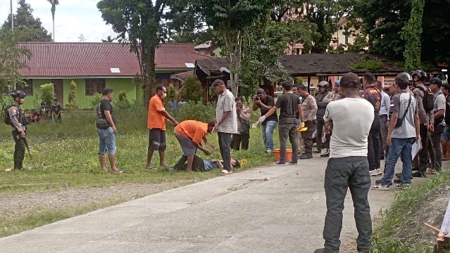 reka-ulang-pengeroyokan-bo-dua-tersangka-peragakan-35-adegan