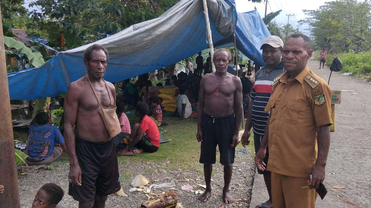 banjir-di-distrik-iwaka-seorang-anak-kecil-dilaporkan-tewas-digigit-ular