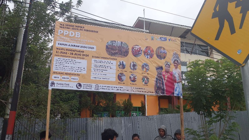 slb-negeri-mimika-terima-siswa-baru-kepsek-pendidikan-hak-setiap-anak