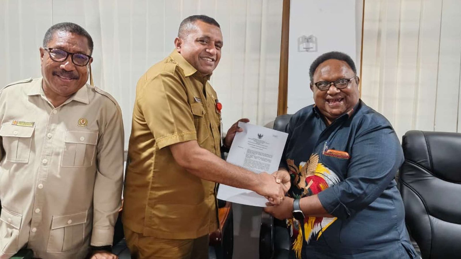 menggagas-dinas-pemberdayaan-masyarakat-kampung-dan-masyarakat-adat-papua-tengah